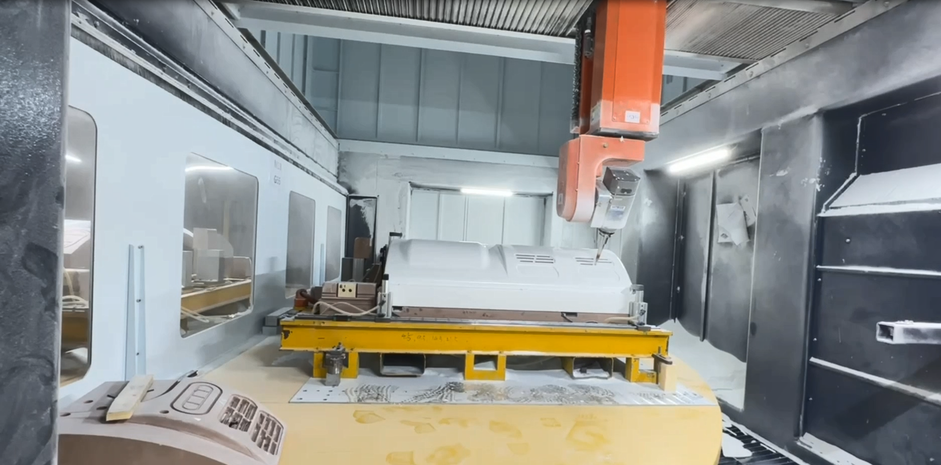  İkiz masalı beş eksenli cnc router makinesi 