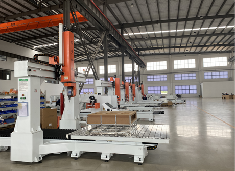 Uygun Fiyatlı Maksimum Verimlilik Karmaşık İşleme için 5 Eksenli CNC Router