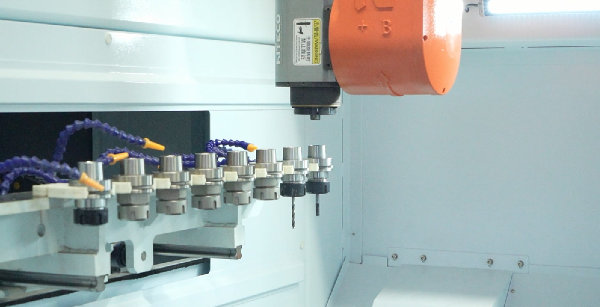 Kompozit yapılar için Endüstriyel 5 Eksen CNC Merkezi
